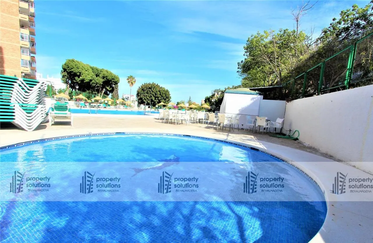 508 Piscis: Mountain-View Apartment with Pool Benalmadena 0*,